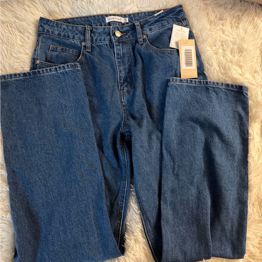 NWT JustFab Classic Blue Denim Straight Jeans